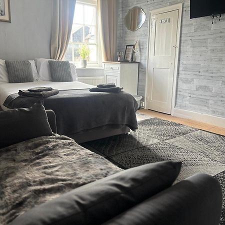 Bed and Breakfast Three Tuns Ashwell Экстерьер фото