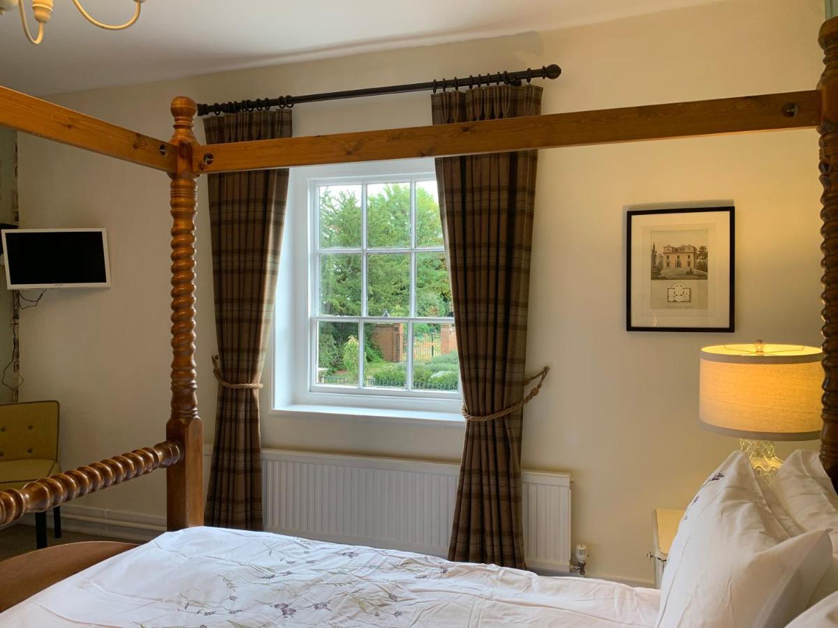 Bed and Breakfast Three Tuns Ashwell Экстерьер фото