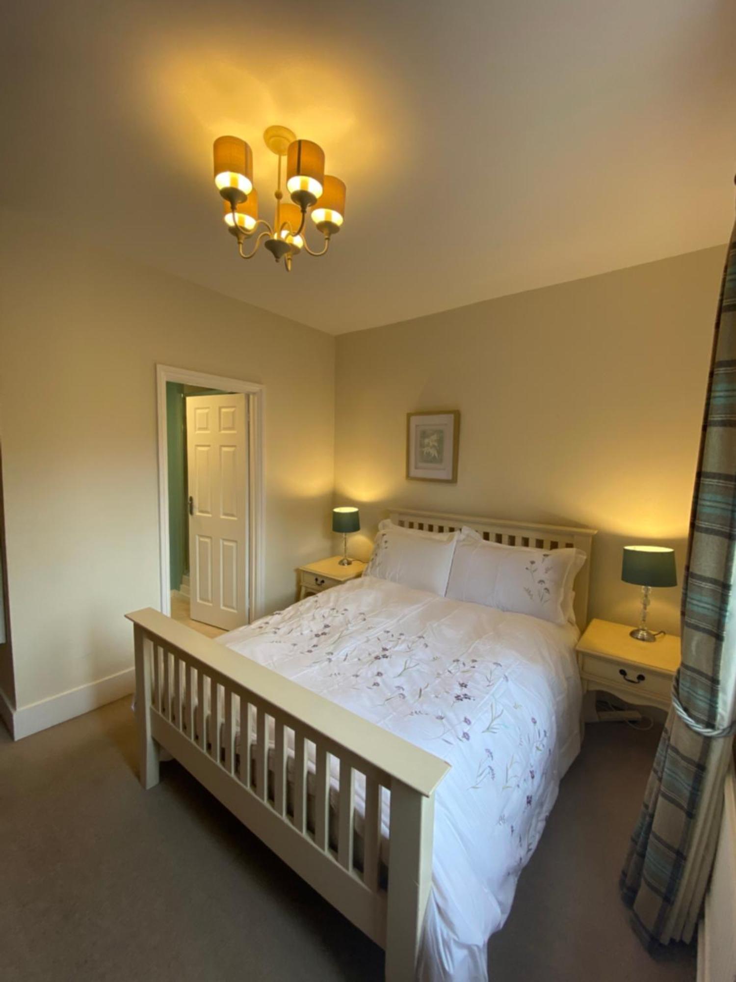 Bed and Breakfast Three Tuns Ashwell Экстерьер фото