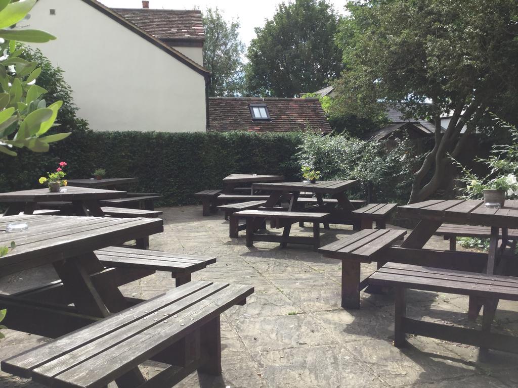 Bed and Breakfast Three Tuns Ashwell Экстерьер фото