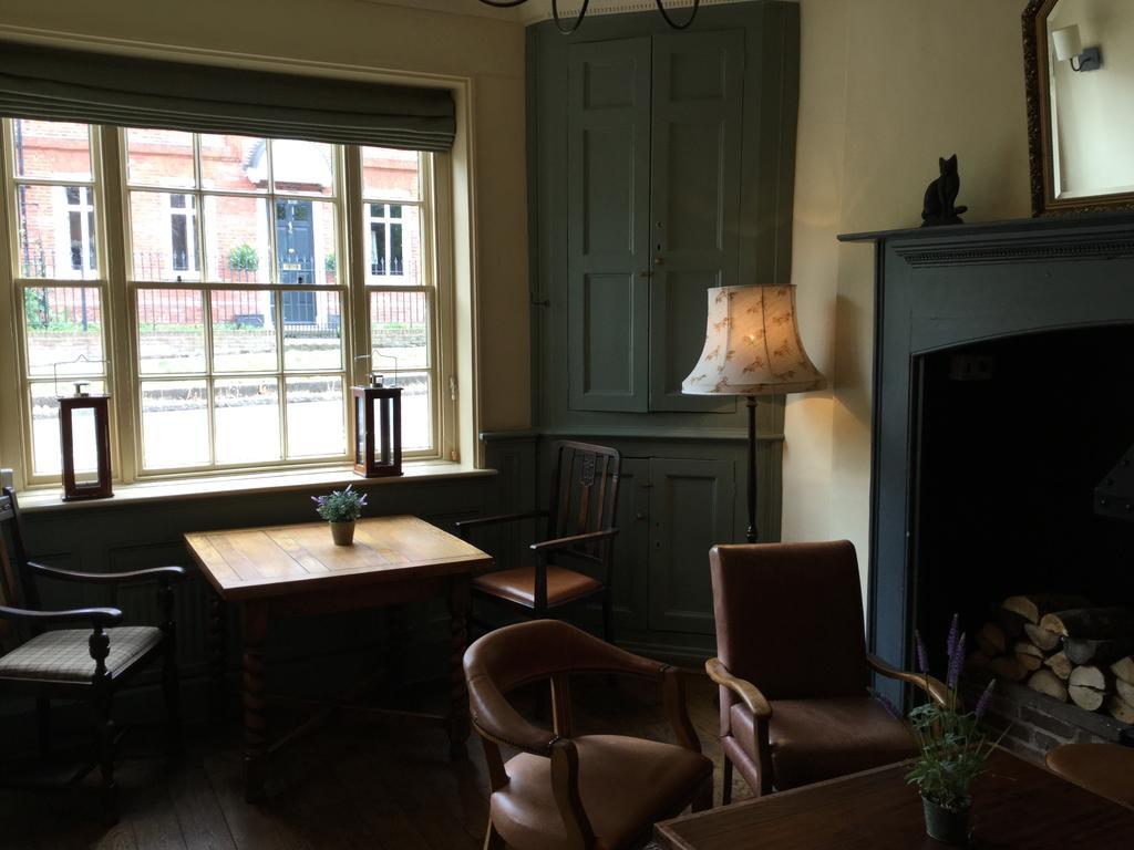 Bed and Breakfast Three Tuns Ashwell Экстерьер фото